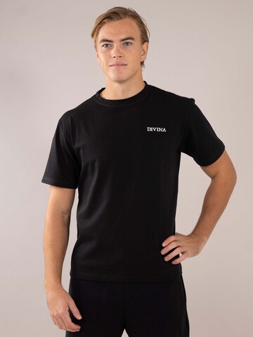 Divina T-Shirt 'Comfy' in Schwarz: Vorderseite