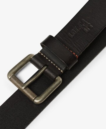 Superdry Riem 'Badgeman' in Zwart