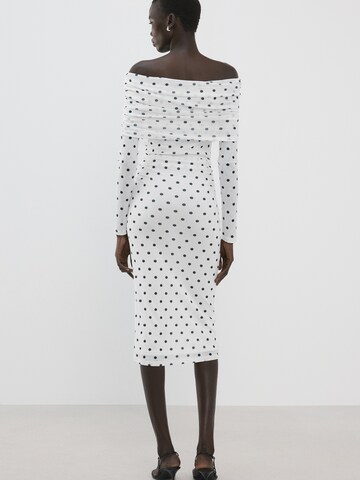 MANGO Jurk 'Nevado' in Wit