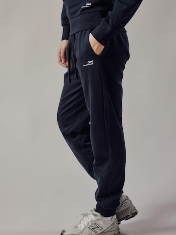 regular Pantaloni 'Felpati' di OWN Off With Nature in blu