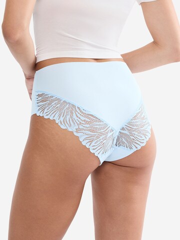 TRIUMPH Maxislip ' Red Label Pretty Micro ' in Blau