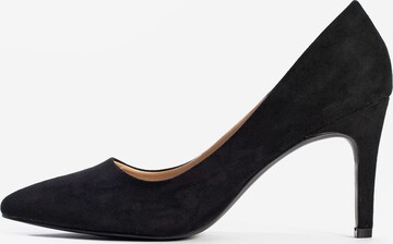 Celena Pumps 'Cody' in Black: front