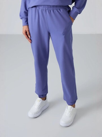 Tommy Life Jooksudress, värv lilla