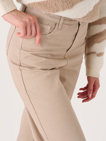 Camomilla Regular Jeans 'Percy' in Beige