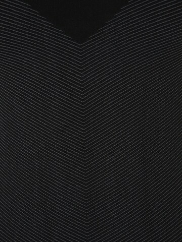 Hummel Regular Fit Base Layer in Schwarz