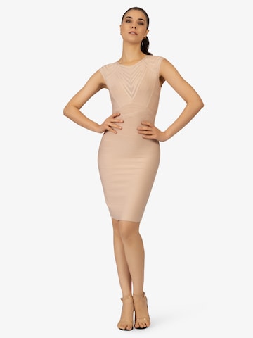 APART Etuikjole i beige