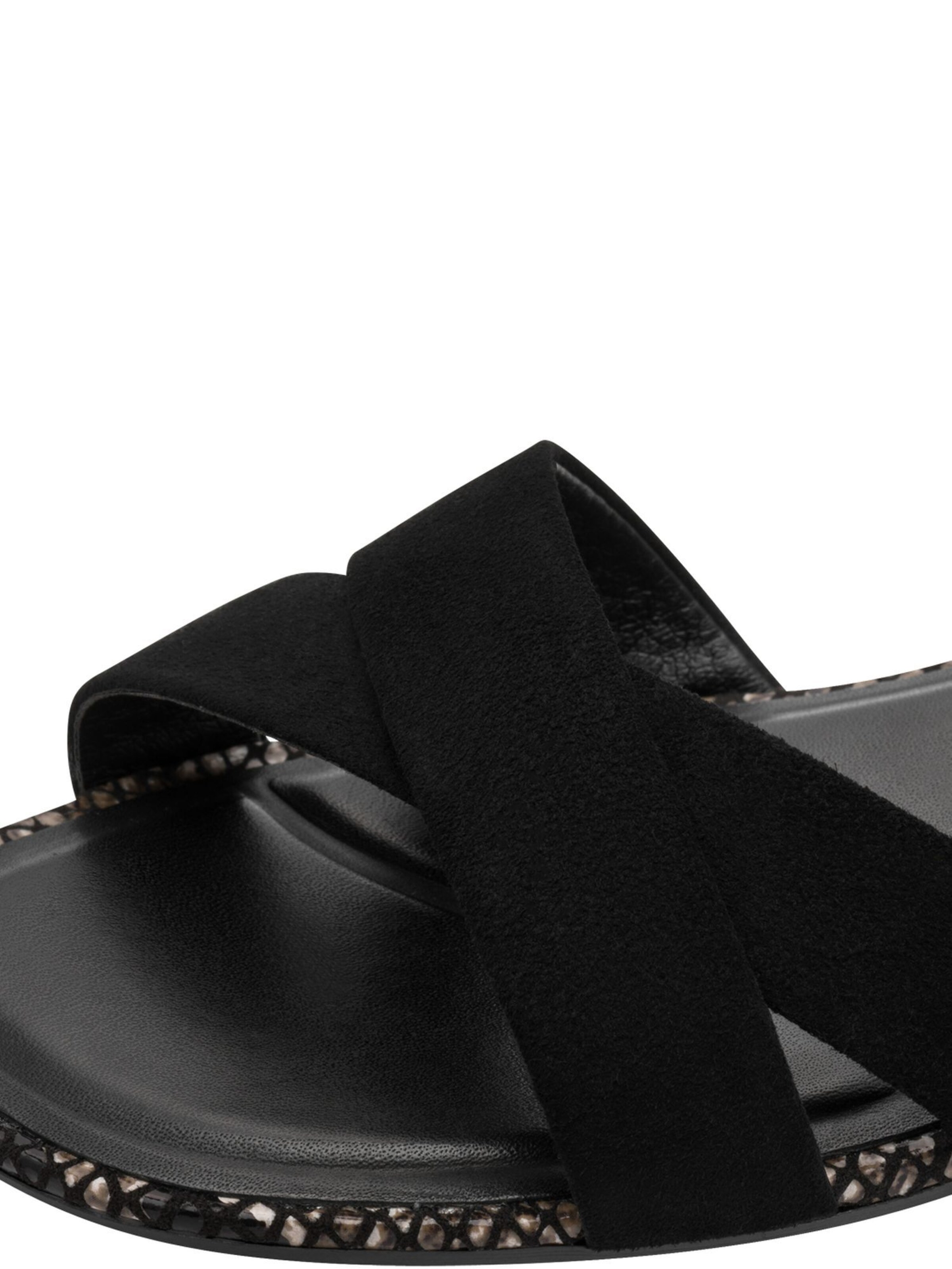 Tamaris Sandal in Black