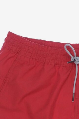 BRUNOTTI Shorts in 34 in Red