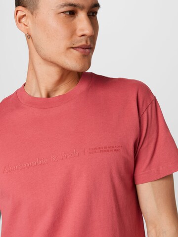 Abercrombie & Fitch T-Shirt in Rot