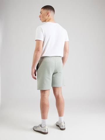 GAP Regular Housut 'DISNEY X GAP' värissä vihreä