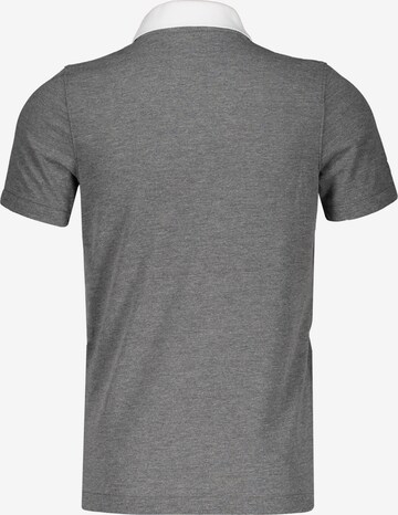 T-Shirt fonctionnel NIKE en gris