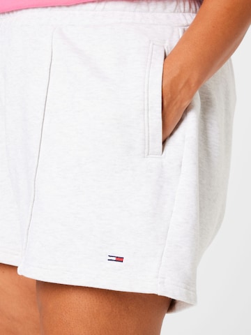 Tommy Jeans Curve Szabványos Nadrág - szürke