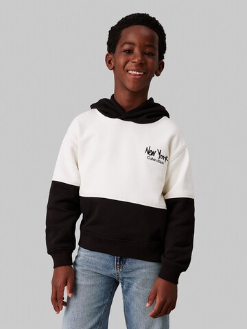 Calvin Klein Jeans Tréning póló - fekete: elől