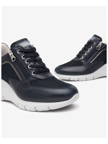 Nero Giardini Platform trainers in Blue