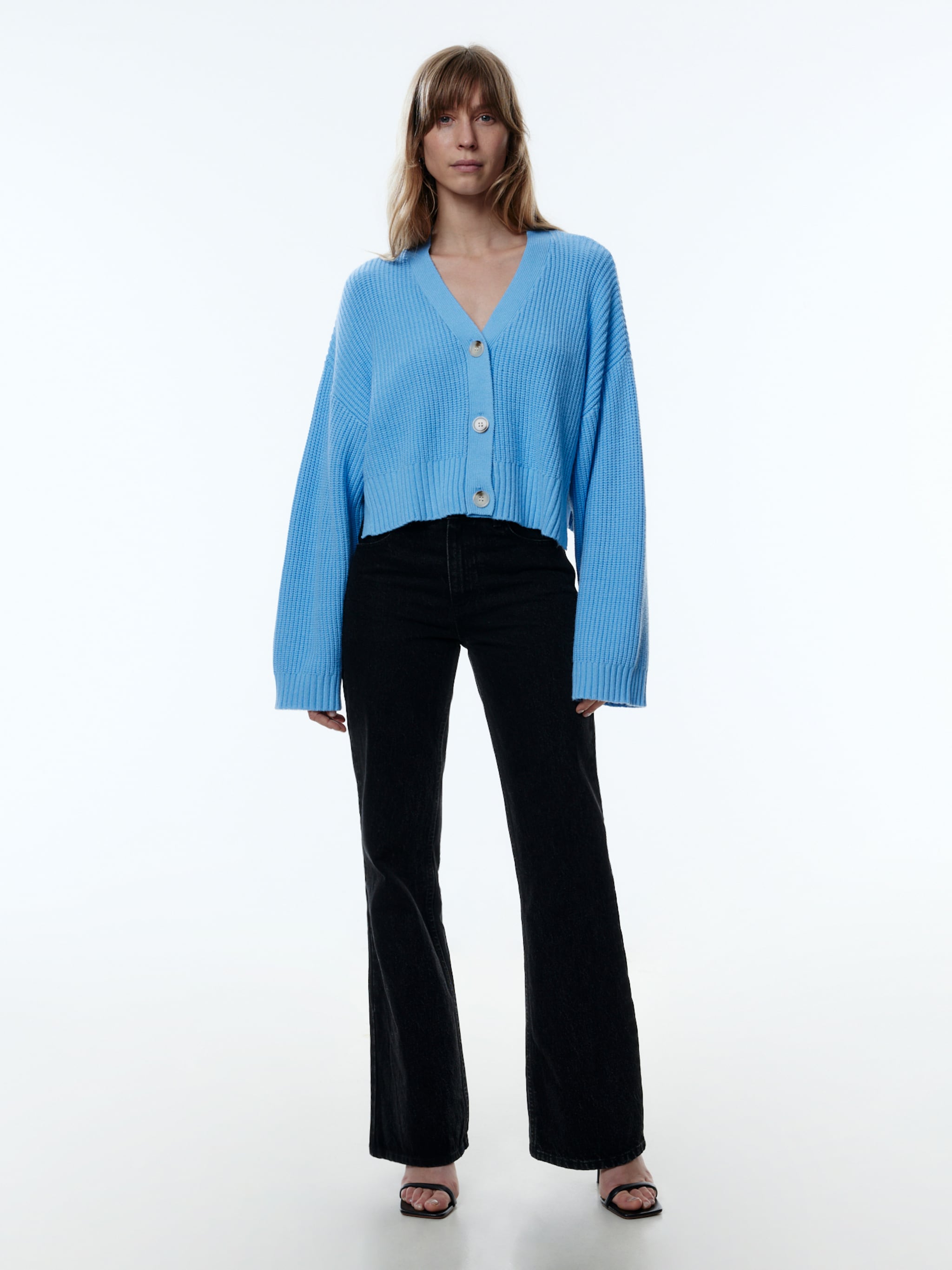 EDITED Produkte Strickjacke 'Zarifa' blau