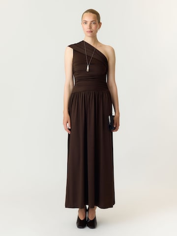 Robe 'YASWinja' YAS en marron