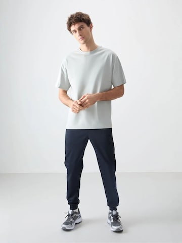 Tommy Life Shirt in Grey