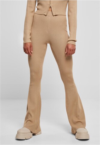 Urban Classics Flared Broek in Beige: voorkant