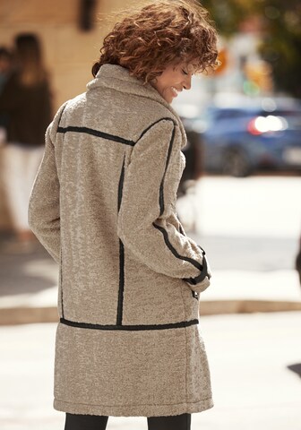 Cappotto invernale di BUFFALO in beige