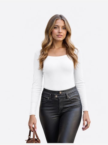 AOTTORI Shirt in White