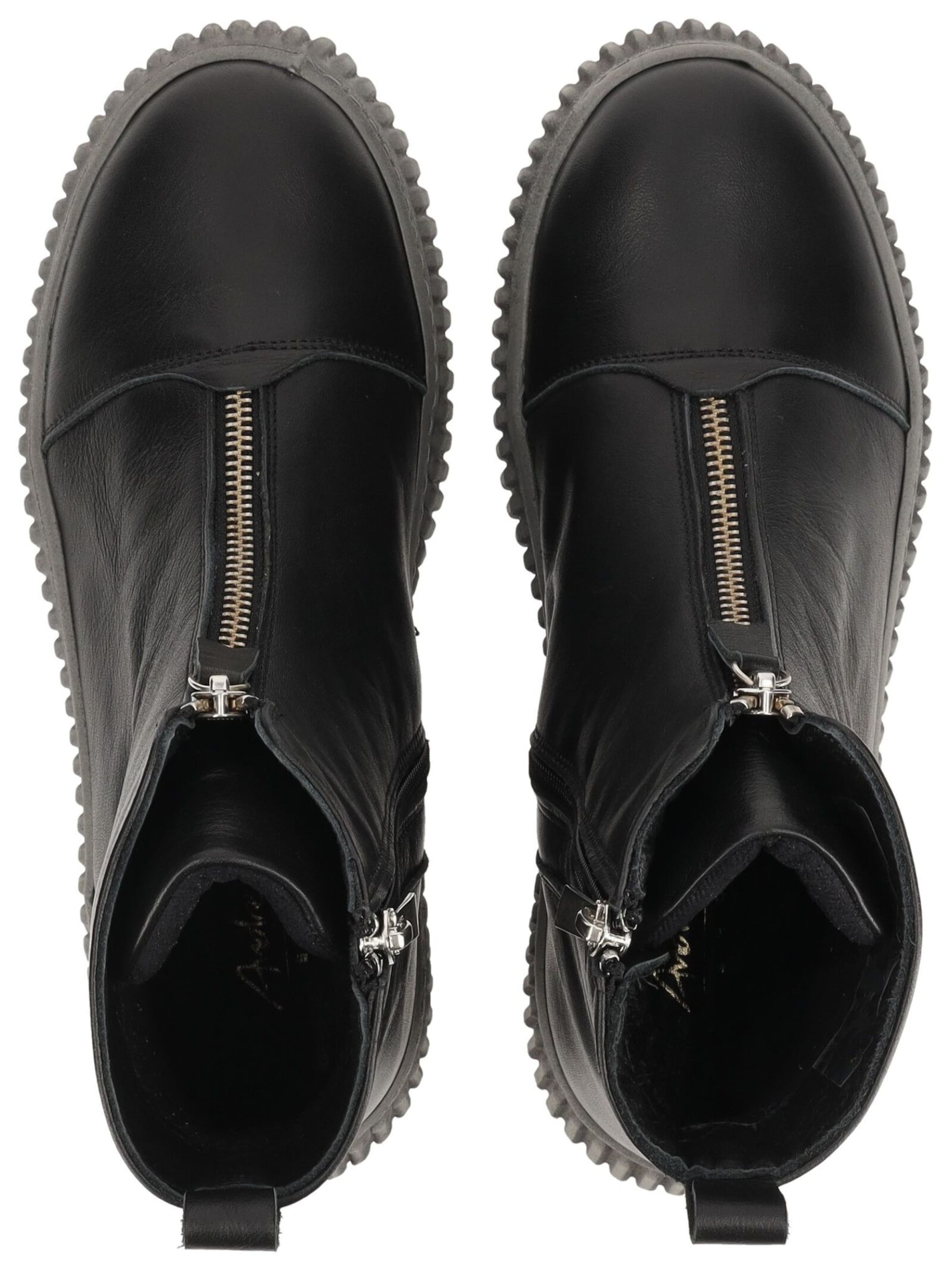 ANDREA CONTI Bootie in Black