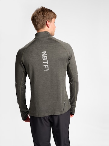 Sweat de sport Newline en gris