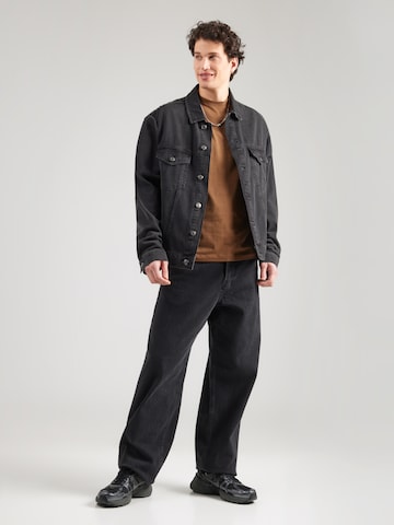 Regular fit Maglietta 'CLUB' di Nike Sportswear in marrone