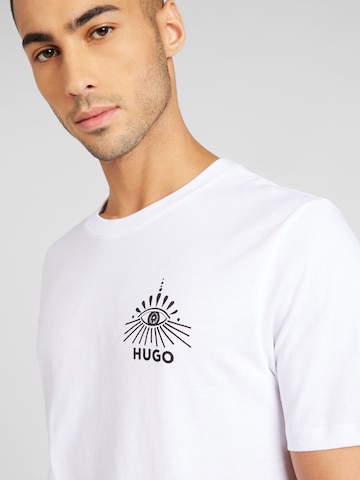 HUGO Red - Camiseta 'Dedico' en blanco