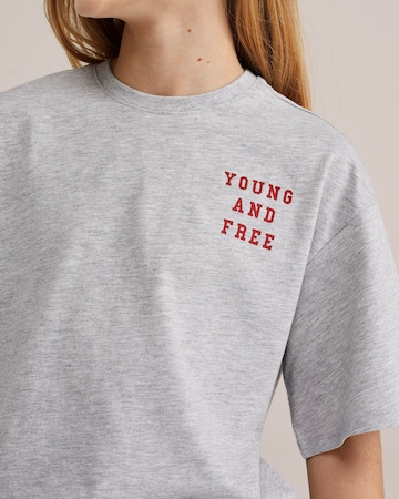 WE Fashion Тениска в сиво