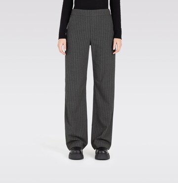 MAC Loose fit Pants in Grey