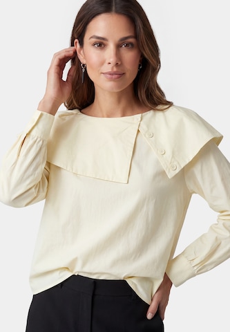Usha - Blusa en amarillo