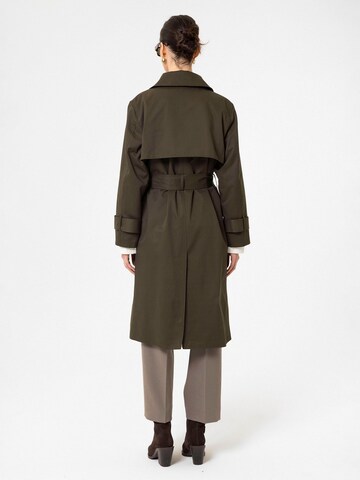Antioch Between-seasons coat 'Sullivan' in Green