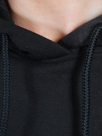 Smilodox Sweatshirt 'Rylanda' in Black