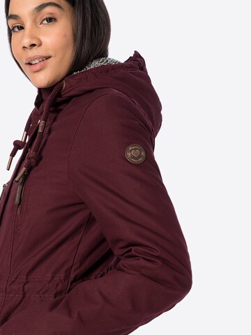 Parka mi-saison 'ELSIE' Ragwear en rouge