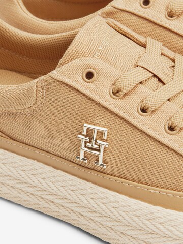 Baskets basses TOMMY HILFIGER en beige