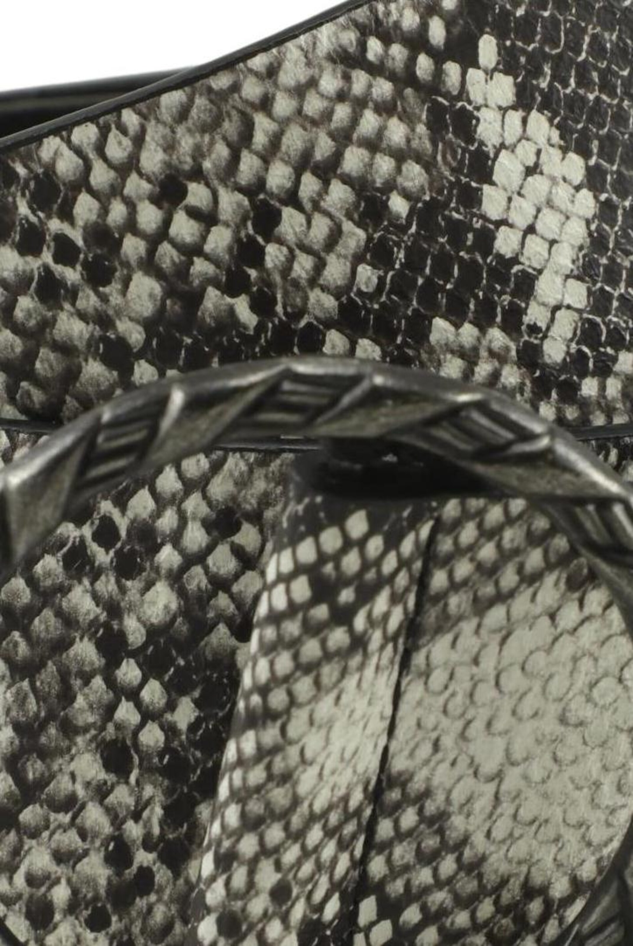 GUESS Gürtel One Size in Grau