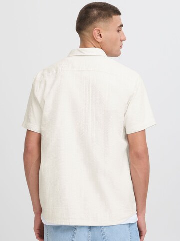 Coupe regular Chemise ' SDPALLE ' !Solid en blanc