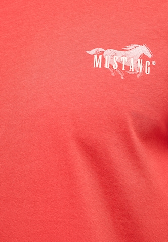 MUSTANG T-Shirt 'Austin' in Rot
