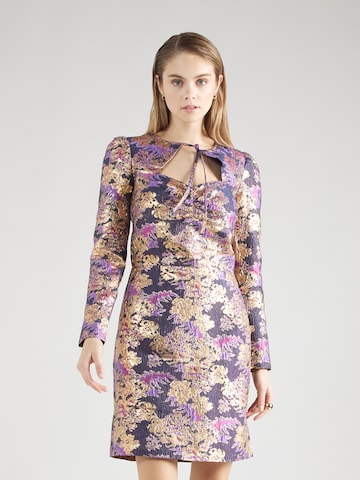 Robe rosemunde en violet : devant