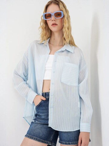 Bigdart Blouse in Blauw