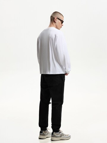Bershka Zúžený Džíny – černá