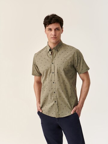 TATUUM Regular fit Button Up Shirt 'DORT 5' in Green: front