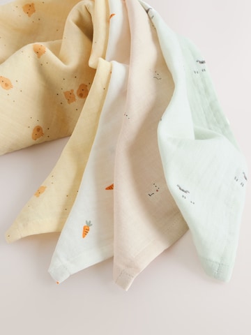 Next - Pañuelo en amarillo