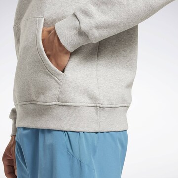 Reebok Sportsweatshirt 'Identity' in Grau