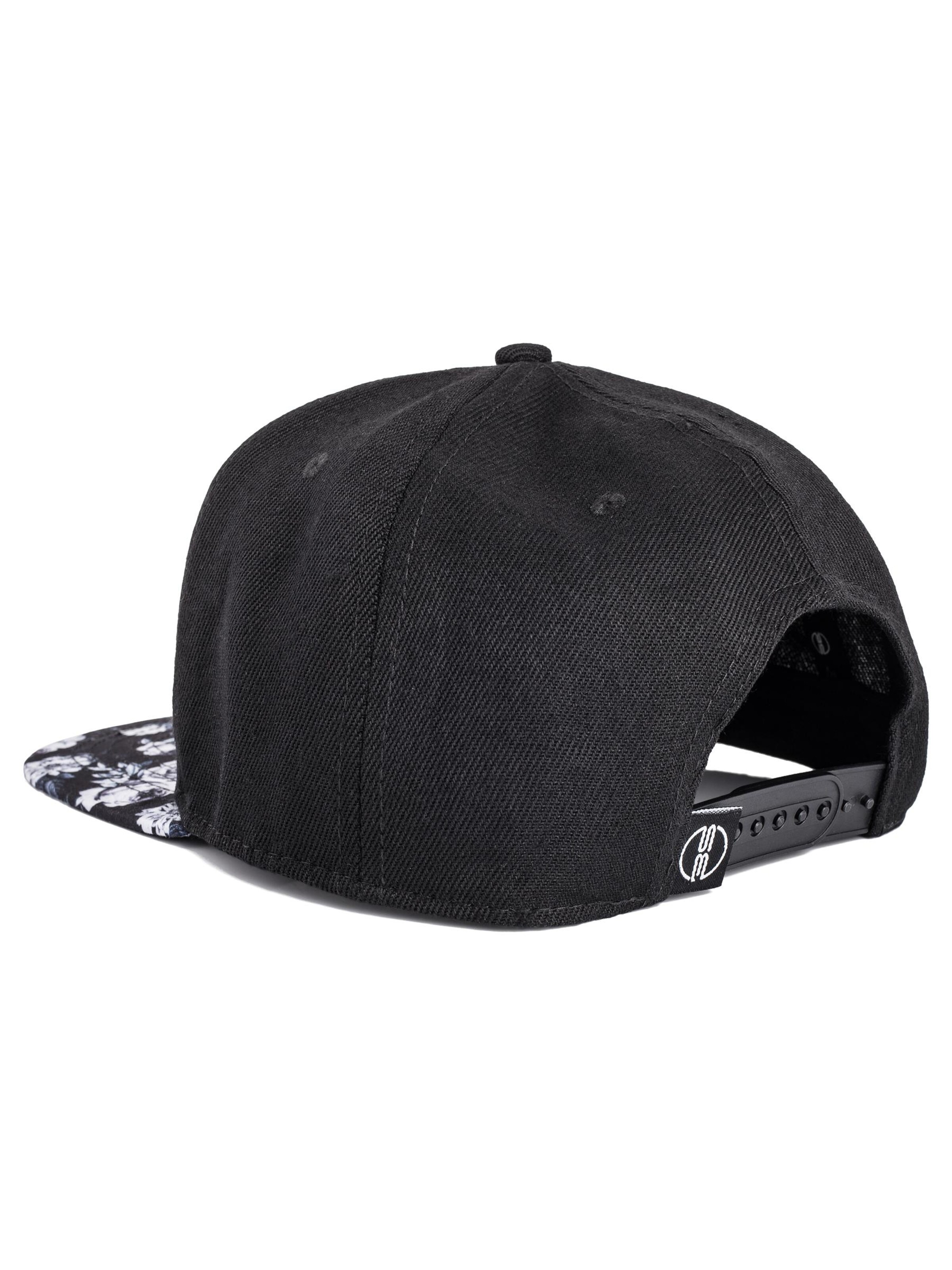 Blackskies Cap 'Obsidius' in Black