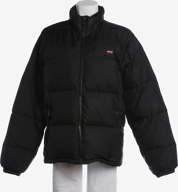 LEVI'S ® Übergangsjacke M in Schwarz: Vorderseite