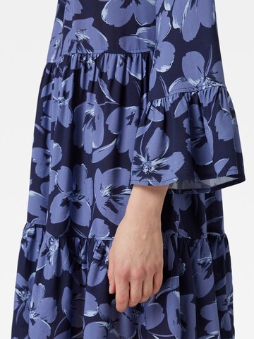 Mavi Kleid in Blau