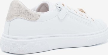 Baskets TOMMY HILFIGER en blanc