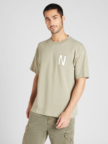 NORSE PROJECTS T-shirt 'Simon' i grön: framsida