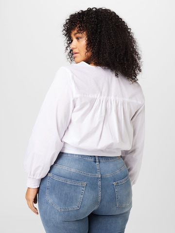 ABOUT YOU Curvy - Blusa 'Jill' en blanco